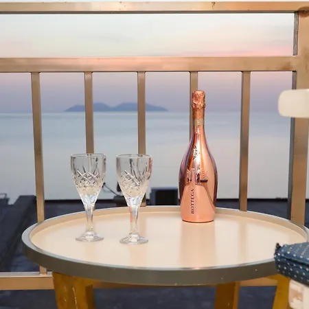 Ha Luxapartment Lejlighed Vlorë
